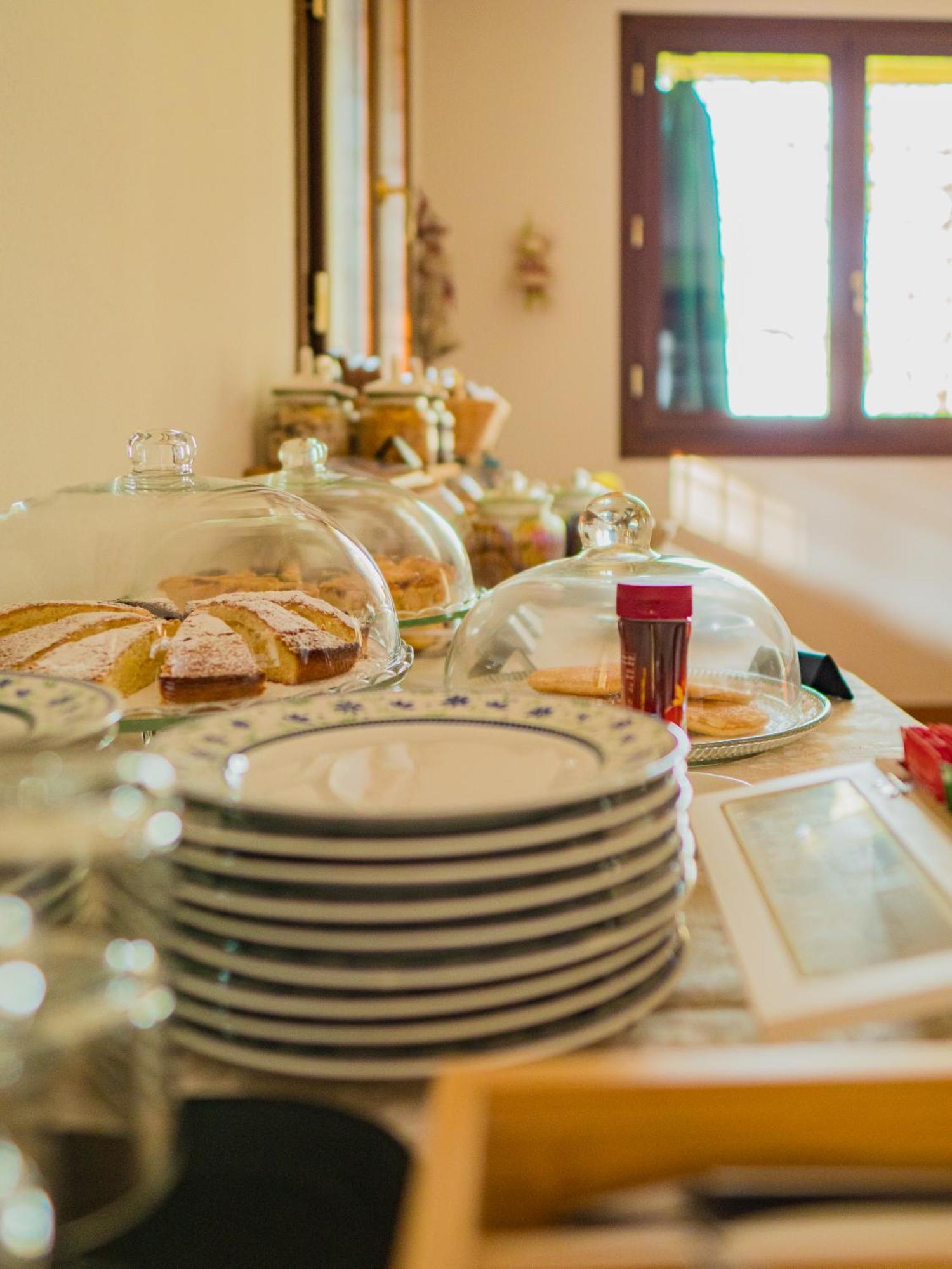 B&B Villa Erika ลูโก ภายนอก รูปภาพ